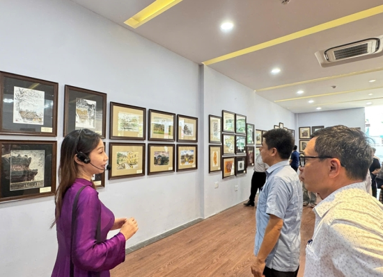 A corner displaying sketching artworks. Photo: T. Trung